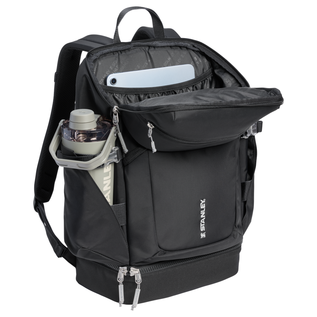 The Vitalize™ Backpack | 30.9 QT - Carry Your Stanley