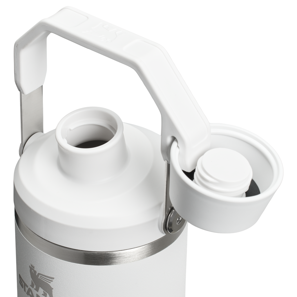 The IceFlow™ Tumbler with Fast Flow Lid | 20 OZ - Stanley Create - Keep Water Close
