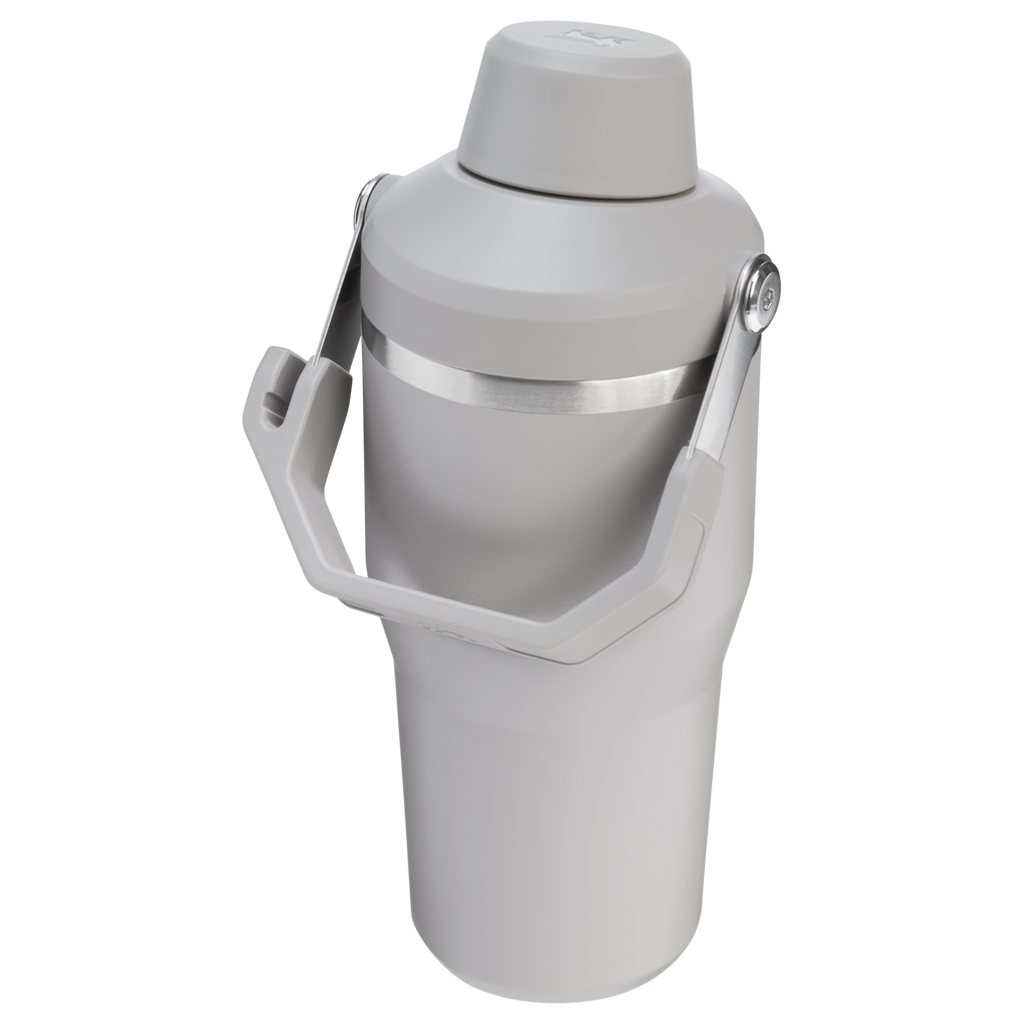The IceFlow™ Tumbler with Fast Flow Lid | 20 OZ - Stanley Create - Keep Water Close