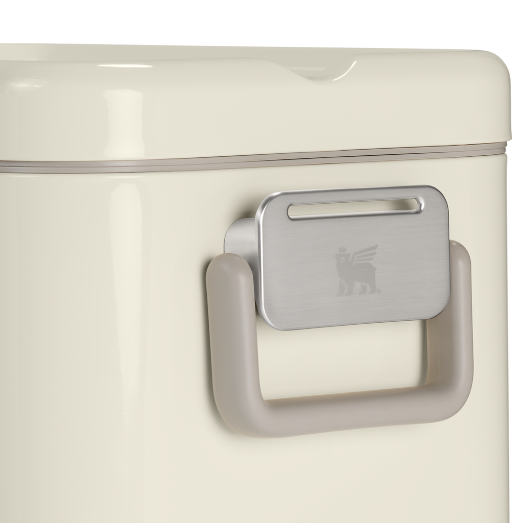 The Stanley Lifted Spirits™ Steel Cooler | 26 QT - Refill Anywhere