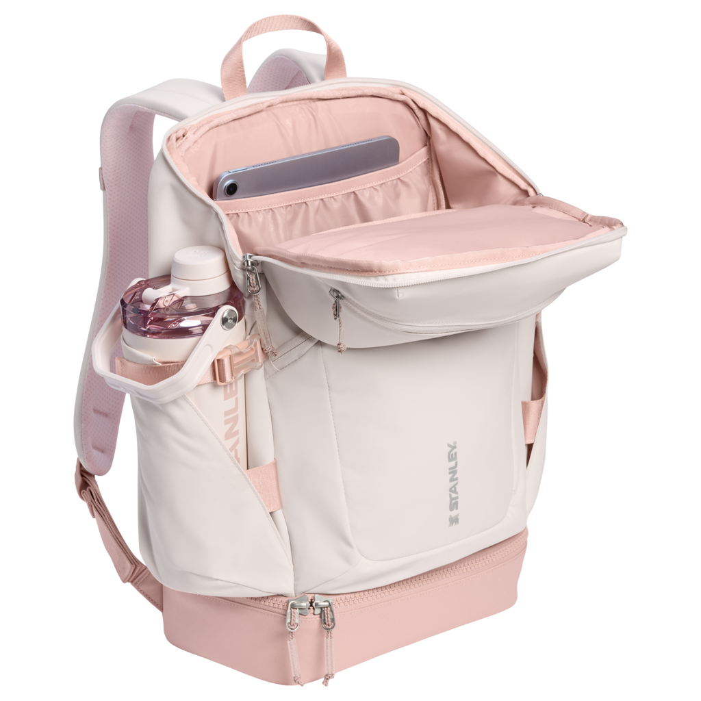 The Vitalize™ Backpack | 30.9 QT - Carry Your Stanley