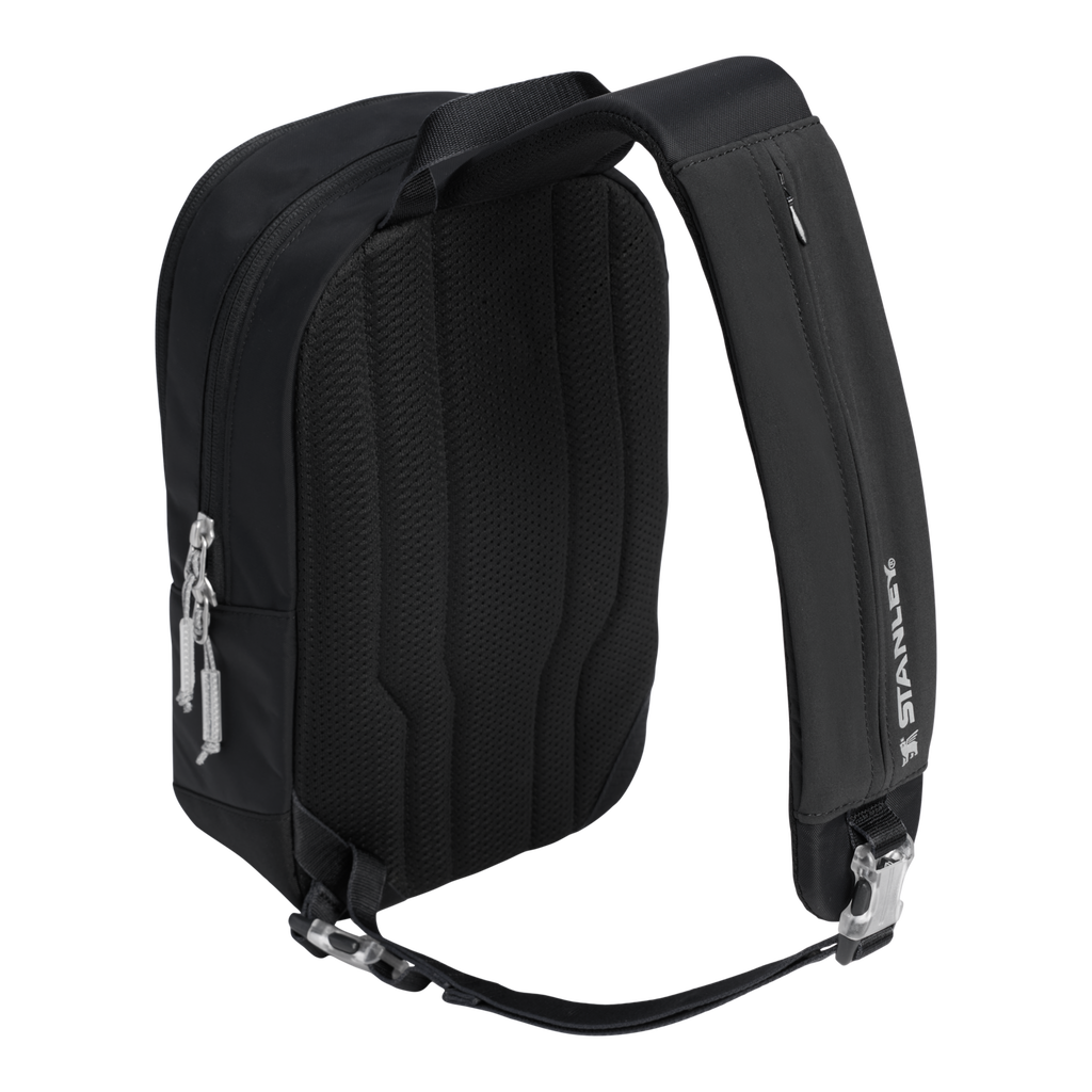 The Vitalize™ Crossbody Bag | 10 QT - More Refill Moments